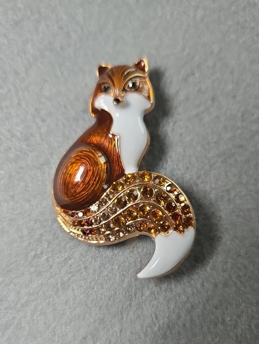 Fox Brooch in Brown, White & Gold
